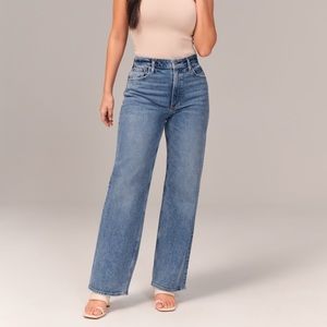 Abercrombie & Fitch 90’s Ultra High Rise Relaxed Jeans Size 26